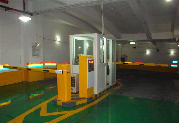 停車場智能化遇新挑戰(zhàn)，《中國公路網(wǎng)》提出：關(guān)注智能停車場市場